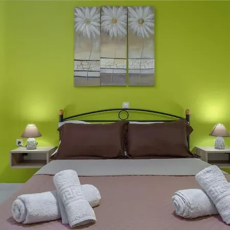 Aqua Haven Seaside Relaxation Poolside Luxury Holiday home Khartata